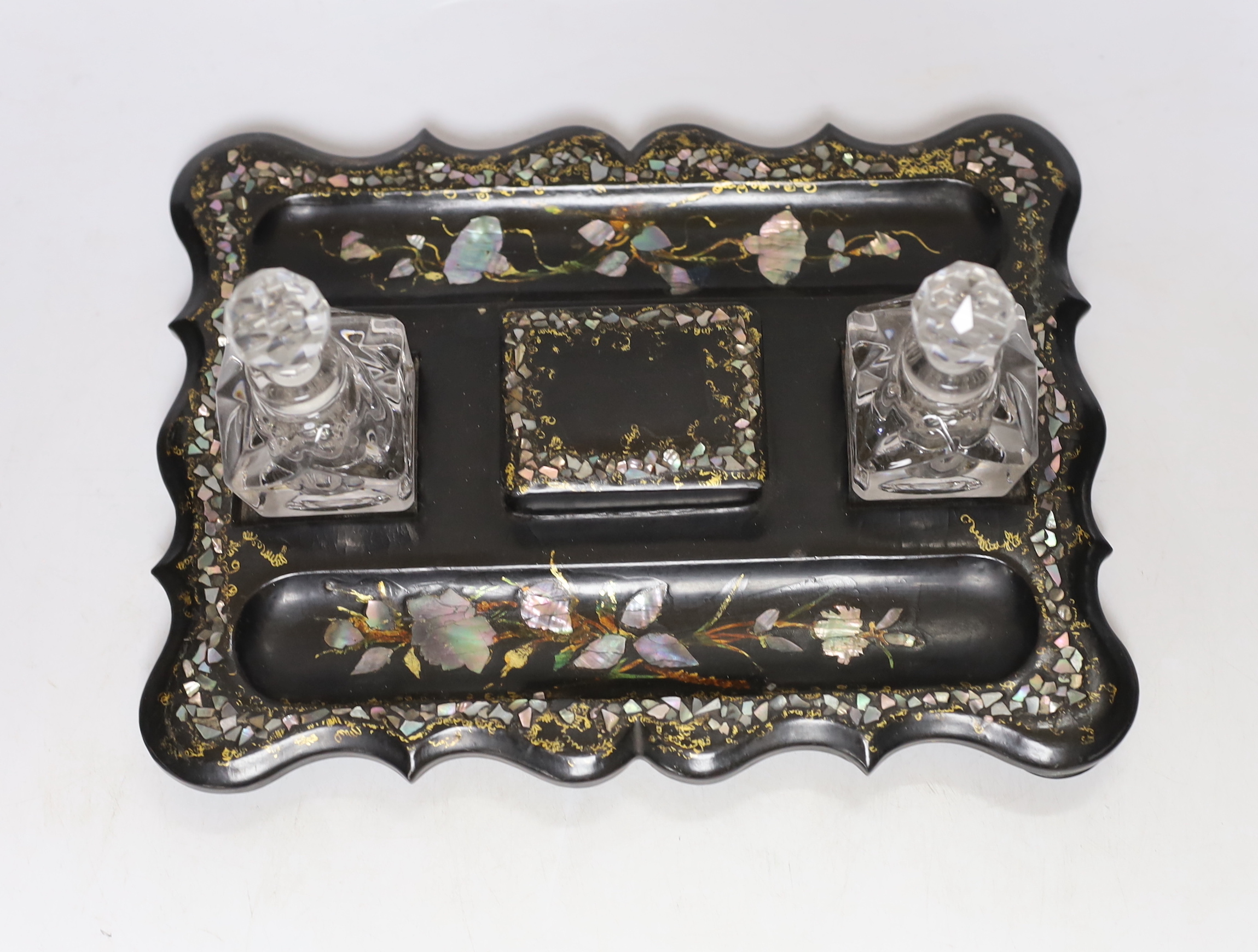 A Victorian papier mache ink stand, 26cm